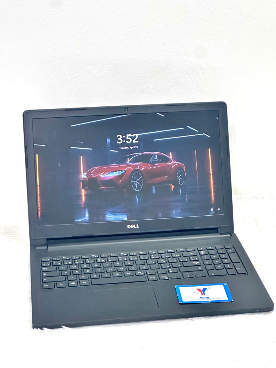 Dell Latitude 3570  Core(TM) i3  - 6100U CPU @ 2.30GHz  - 2.30GHz 14’’, 500 HDD - 8 Go Ram - Azerty